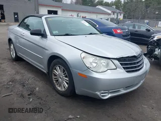 2008 Chrysler Sebring LX with VIN 1C3LC45K18N115778, listed as a IAAI auction lot 41831451 with 124,933 mi miles and . Bid and sale history available at DreamBid. Image 1.