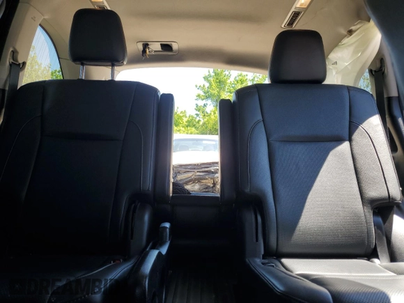 2017 Toyota Highlander Limited z VIN 5TDYZRFH7HS203499, wystawiony jako Copart lot #57998755 z przebiegiem 109 611 mil mil oraz Szkoda całkowita • Salvage title. Historia ofert i sprzedaży dostępna na DreamBid. Obrazek 10.