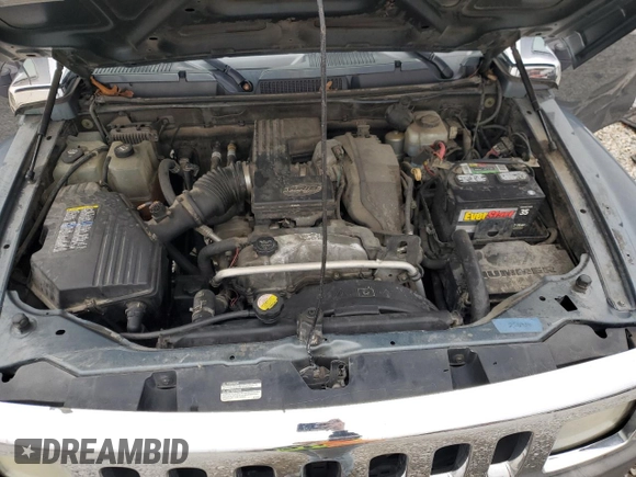 2007 Hummer H3 SUV with VIN 5GTDN13E478175680, listed as a Copart auction lot 84271184 with 241,192 mi miles and Clean Title. Bid and sale history available at DreamBid. Image 12.