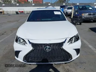 2019 Lexus ES 350 with VIN 58ABZ1B1XKU043349, listed as a IAAI auction lot 42272317 with 90,182 mi miles and . Bid and sale history available at DreamBid. Image 13.