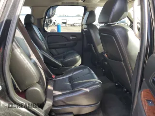 2007 Chevrolet Tahoe LT с VIN 1GNFC13017R109647, выставлен на аукционе Copart как лот 42460135 с пробегом 197 566 миль миль и Чистый • Clean title. История ставок и продаж доступна на DreamBid. Изображение 11.