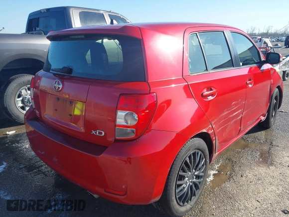 2013 Scion xD z VIN JTKKUPB43D1029717, wystawiony jako IAAI lot #41772021 z przebiegiem 165 751 mil mil oraz . Historia ofert i sprzedaży dostępna na DreamBid. Obrazek 4.