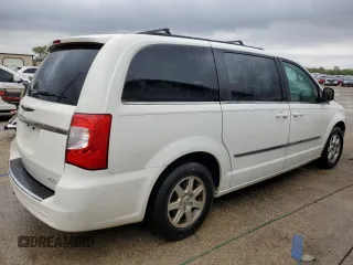 2012 Chrysler Town & Country Touring z VIN 2C4RC1BG3CR330482, wystawiony jako Copart lot #55106075 z przebiegiem 210 054 mil mil oraz Szkoda całkowita • Salvage title. Historia ofert i sprzedaży dostępna na DreamBid. Obrazek 3.