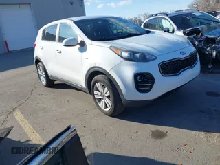 2017 Kia Sportage LX with VIN KNDPMCAC0H7119781, listed as a IAAI auction lot 41841318 with 120,902 mi miles and . Bid and sale history available at carsss.com. Image 1.