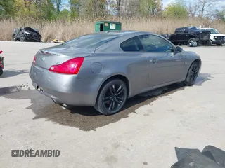 2009 Infiniti G37 x with VIN JNKCV64FX9M651267, listed as a IAAI auction lot 42033282 with 137,544 mi miles and . Bid and sale history available at DreamBid. Image 4.