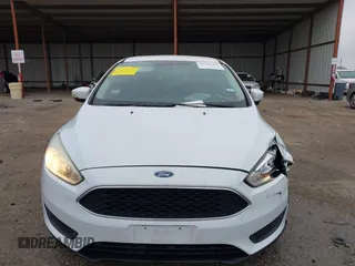 2016 Ford Focus SE with VIN 1FADP3F25GL312269, listed as a IAAI auction lot 41586489 with 76,216 mi miles. Bid and sale history available at carsss.com. Image 12.