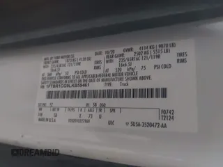 2020 Ford Transit Cargo z VIN 1FTBR1CG9LKB59461, wystawiony jako IAAI lot #41807469 z przebiegiem 205 431 mil mil oraz . Historia ofert i sprzedaży dostępna na DreamBid. Obrazek 9.