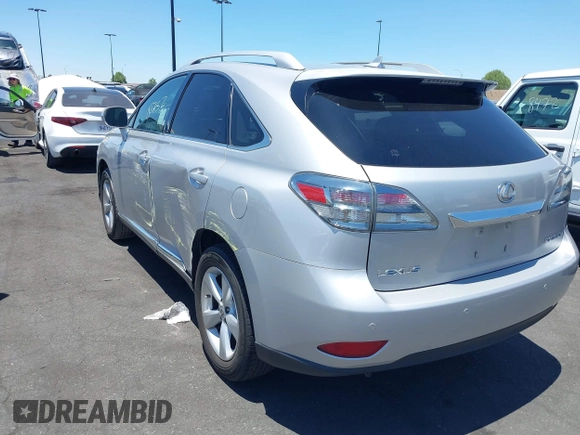 2010 Lexus RX 350 z VIN JTJZK1BA1A2001710, wystawiony jako IAAI lot #42620752 z przebiegiem 138 630 mil mil oraz . Historia ofert i sprzedaży dostępna na DreamBid. Obrazek 3.