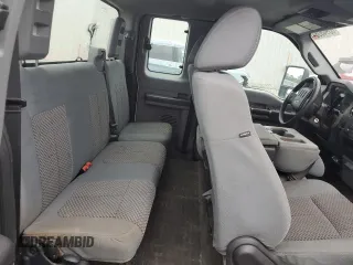 2014 Ford F-250 XLT with VIN 1FT7X2A65EEA98638, listed as a Copart auction lot 60948084 with 319,812 mi miles and Salvage title. Bid and sale history available at DreamBid. Image 10.