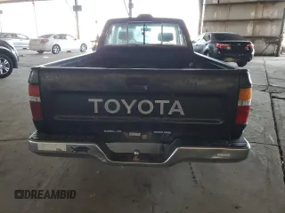 1994 Toyota Pickup with VIN 4TARN93P4RZ266079, listed as a Copart auction lot 52375385 with 165,824 mi miles and Clean title. Bid and sale history available at DreamBid. Image 6.