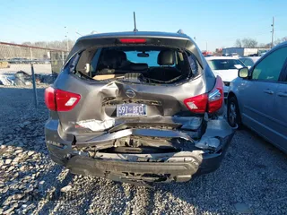 2018 Nissan Pathfinder S with VIN 5N1DR2MN7JC658029, listed as a IAAI auction lot 41132739 with 116,917 mi miles and . Bid and sale history available at DreamBid. Image 16.