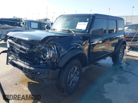 2024 Ford Bronco Big Bend z VIN 1FMDE7BH5RLA53797, wystawiony jako IAAI lot #41920749 z przebiegiem 13 399 mil mil oraz . Historia ofert i sprzedaży dostępna na DreamBid. Obrazek 17.
