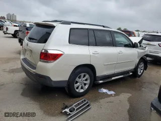 2013 Toyota Highlander with VIN 5TDZK3EH0DS099682, listed as a Copart auction lot 51781675 with 114,190 mi miles and Salvage Title. Bid and sale history available at carsss.com. Image 3.