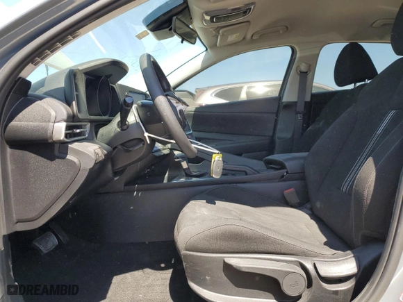 2021 Hyundai Elantra SEL with VIN KMHLM4AG3MU164308, listed as a Copart auction lot 49637275 with 21,908 mi miles and Salvage Title. Bid and sale history available at carsss.com. Image 7.