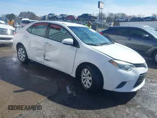 2015 Toyota Corolla L z VIN 5YFBURHE9FP299858, wystawiony jako IAAI lot #41620664 z przebiegiem 154 133 mil mil oraz . Historia ofert i sprzedaży dostępna na DreamBid. Obrazek 1.