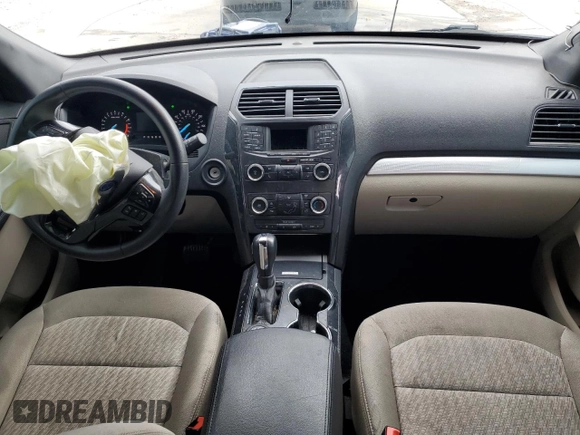 2019 Ford Explorer с VIN 1FM5K8B81KGA19096, выставлен на аукционе Copart как лот 59513615 с пробегом 88 406 миль миль и Списание • Salvage title. История ставок и продаж доступна на DreamBid. Изображение 8.