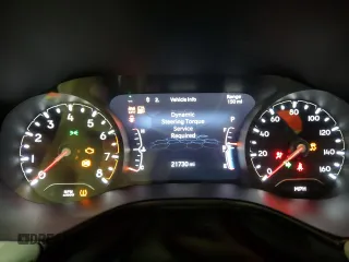 2022 Jeep Compass Limited z VIN 3C4NJDCB5NT146248, wystawiony jako Copart lot #49112635 z przebiegiem 21 730 mil mil oraz Szkoda całkowita • Salvage title. Historia ofert i sprzedaży dostępna na DreamBid. Obrazek 9.