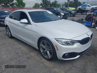 2017 BMW 4 Series 430i z VIN WBA4F7C54HG437984, wystawiony jako IAAI lot #42429305 z przebiegiem 112 591 mil mil oraz . Historia ofert i sprzedaży dostępna na DreamBid. Obrazek 1.