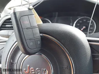 2019 Jeep Renegade Sport with VIN ZACNJBAB2KPJ83085, listed as a IAAI auction lot 41582293 with 1 mi miles. Bid and sale history available at carsss.com. Image 11.