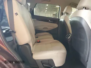 2017 Kia Sorento LX z VIN 5XYPGDA37HG289670, wystawiony jako Copart lot #61502485 z przebiegiem 87 309 mil mil oraz Szkoda całkowita • Salvage title. Historia ofert i sprzedaży dostępna na DreamBid. Obrazek 11.