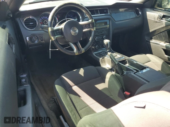 2014 Ford Mustang V6 with VIN 1ZVBP8EM3E5232212, listed as a Copart auction lot 61934665 with 156,835 mi miles and Clean title. Bid and sale history available at DreamBid. Image 8.