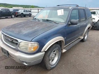 2000 Ford Explorer with VIN 1FMZU64PXYZA85549, listed as a IAAI auction lot 42439504 with 141,315 mi miles and . Bid and sale history available at DreamBid. Image 6.