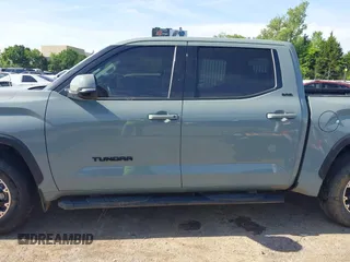 2022 Toyota Tundra SR5 with VIN 5TFLA5AB7NX013477, listed as a IAAI auction lot 42172272 with 30,460 mi miles and . Bid and sale history available at DreamBid. Image 14.