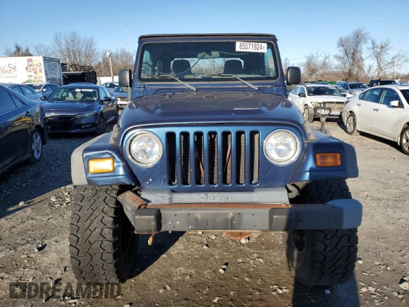 2005 Jeep Wrangler SE with VIN 1J4FA29S95P370542, listed as a Copart auction lot 85571924 with 105,465 mi miles and Salvage Title. Bid and sale history available at carsss.com. Image 5.