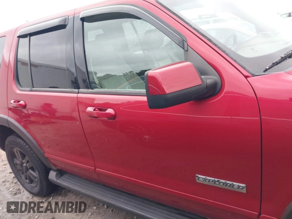2007 Ford Explorer Eddie Bauer z VIN 1FMEU64E47UA62406, wystawiony jako IAAI lot #41721334 z przebiegiem 98 896 mil mil oraz . Historia ofert i sprzedaży dostępna na DreamBid. Obrazek 13.