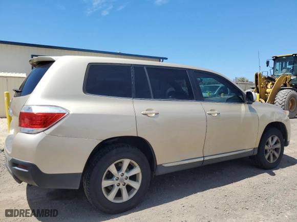 2011 Toyota Highlander with VIN 5TDZA3EH6BS008723, listed as a Copart auction lot 50793225 with 215,030 mi miles and Clean Title. Bid and sale history available at carsss.com. Image 3.
