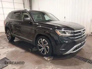 2021 Volkswagen Atlas SEL Premium z VIN 1V2TR2CAXMC577785, wystawiony jako IAAI lot #41613198 z przebiegiem 81 712 mil mil oraz . Historia ofert i sprzedaży dostępna na DreamBid. Obrazek 1.
