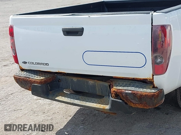 2012 Chevrolet Colorado Work Truck with VIN 1GCCSBF98C8155250, listed as a IAAI auction lot 41546531 with 120,758 mi miles. Bid and sale history available at carsss.com. Image 20.