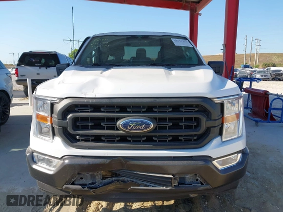 2021 Ford F-150 XL z VIN 1FTEX1C56MKE47893, wystawiony jako IAAI lot #42095350 z przebiegiem 89 885 mil mil oraz . Historia ofert i sprzedaży dostępna na DreamBid. Obrazek 12.