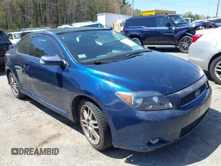 2005 Scion tC z VIN JTKDE177550008977, wystawiony jako IAAI lot #42103374 z przebiegiem 227 401 mil mil oraz . Historia ofert i sprzedaży dostępna na DreamBid. Obrazek 1.