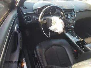 2013 Cadillac CTS-V z VIN 1G6DV1EP4D0125803, wystawiony jako Copart lot #70566514 z przebiegiem 95 769 mil mil oraz Szkody całkowita. Historia ofert i sprzedaży dostępna na DreamBid. Obrazek 8.