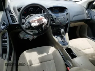2018 Ford Focus SE z VIN 1FADP3F27JL226890, wystawiony jako Copart lot #56505085 z przebiegiem 112 865 mil mil oraz Szkoda całkowita • Salvage title. Historia ofert i sprzedaży dostępna na DreamBid. Obrazek 8.