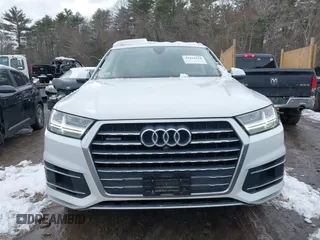 2019 Audi Q7 Premium Plus with VIN WA1LHAF78KD043829, listed as a IAAI auction lot 41431554 with 72,146 mi miles and . Bid and sale history available at DreamBid. Image 6.