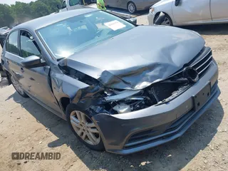 2017 Volkswagen Jetta S с VIN 3VW2B7AJ5HM367453, выставлен на аукционе IAAI как лот 42692978 с пробегом 265 929 миль миль и . История ставок и продаж доступна на DreamBid. Изображение 1.