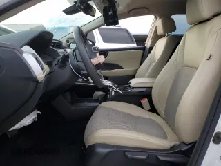 2018 Honda Clarity Plug-In Hybrid with VIN JHMZC5F16JC010090, listed as a Copart auction lot 86770354 with 119,399 mi miles and Salvage Title. Bid and sale history available at carsss.com. Image 7.