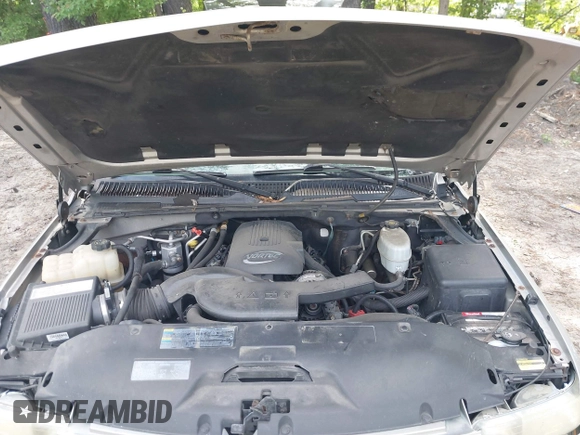 2005 Chevrolet Tahoe LS z VIN 1GNEK13T45J167997, wystawiony jako IAAI lot #42298160 z przebiegiem 142 981 mil mil oraz . Historia ofert i sprzedaży dostępna na DreamBid. Obrazek 10.