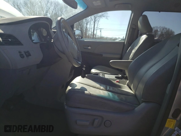 2012 Toyota Sienna XLE AAS with VIN 5TDYK3DCXCS235414, listed as a Copart auction lot 48776245 with 149,658 mi miles and Salvage Title. Bid and sale history available at carsss.com. Image 7.