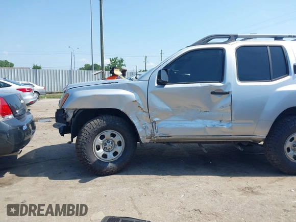 2010 Nissan Xterra SE z VIN 5N1AN0NW2AC507089, wystawiony jako IAAI lot #42200605 z przebiegiem 202 357 mil mil oraz . Historia ofert i sprzedaży dostępna na DreamBid. Obrazek 6.