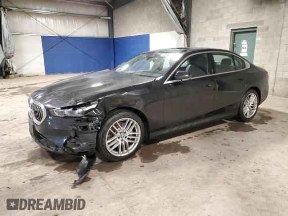 2024 BMW 5 Series 530i xDrive with VIN WBA53FJ08RCS49203, listed as a Copart auction lot 41811835 with 13,404 mi miles and Clean Title. Bid and sale history available at carsss.com. Image 1.