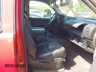 2012 Chevrolet Silverado 1500 with VIN 3GCUCSE25CG265818, listed as a IAAI auction lot 42083912 with 116,457 mi miles and . Bid and sale history available at DreamBid. Image 5.