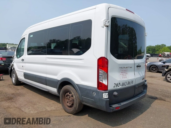 2015 Ford Transit Passenger XL с VIN 1FBAX2CG7FKA10515, выставлен на аукционе IAAI как лот 42424182 с пробегом 8 962 миль миль и . История ставок и продаж доступна на DreamBid. Изображение 3.