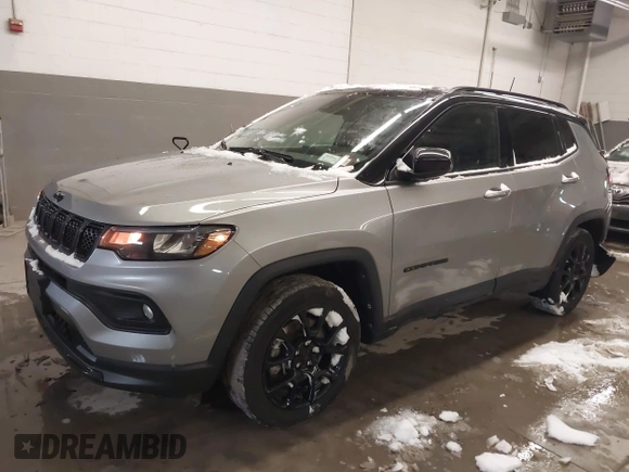2023 Jeep Compass Latitude with VIN 3C4NJDBN6PT549752, listed as a IAAI auction lot 41225196 with 23,349 mi miles and . Bid and sale history available at DreamBid. Image 17.