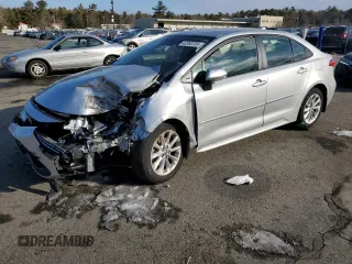 2022 Toyota Corolla LE with VIN JTDVPMAE4N3033396, listed as a Copart auction lot 42368705 with 44,637 mi miles and Salvage Title. Bid and sale history available at carsss.com. Image 1.