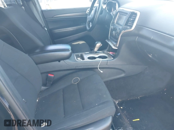2017 Jeep Grand Cherokee Laredo with VIN 1C4RJEAGXHC685888, listed as a IAAI auction lot 41563643 with 193,997 mi miles. Bid and sale history available at carsss.com. Image 5.