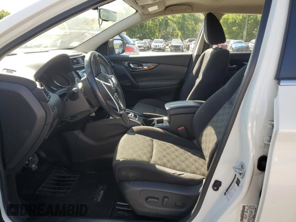 2017 Nissan Rogue SV with VIN JN1BJ1CR4HW133863, listed as a Copart auction lot 62645135 with 66,170 mi miles and Salvage title. Bid and sale history available at DreamBid. Image 7.
