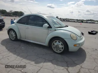 2001 Volkswagen Beetle GLS z VIN 3VWCD21C51M447957, wystawiony jako Copart lot #59517765 z przebiegiem 145 484 mil mil oraz Szkoda całkowita • Salvage title. Historia ofert i sprzedaży dostępna na DreamBid. Obrazek 4.